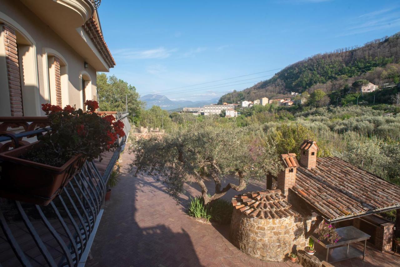 La Ginestra Hotel Castel San Lorenzo Exterior foto